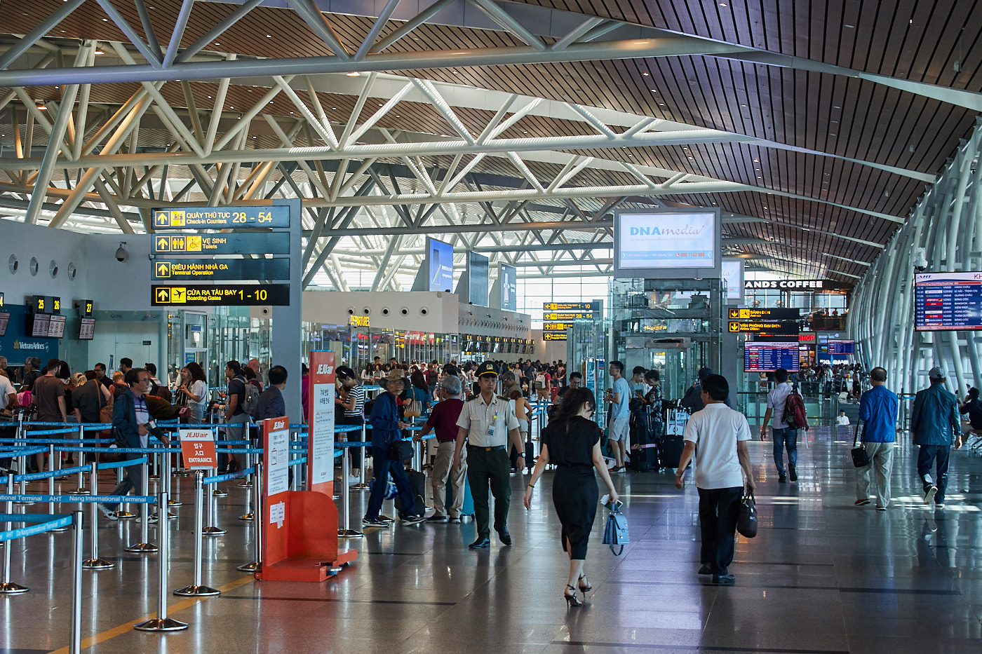 93 X danang airport 44