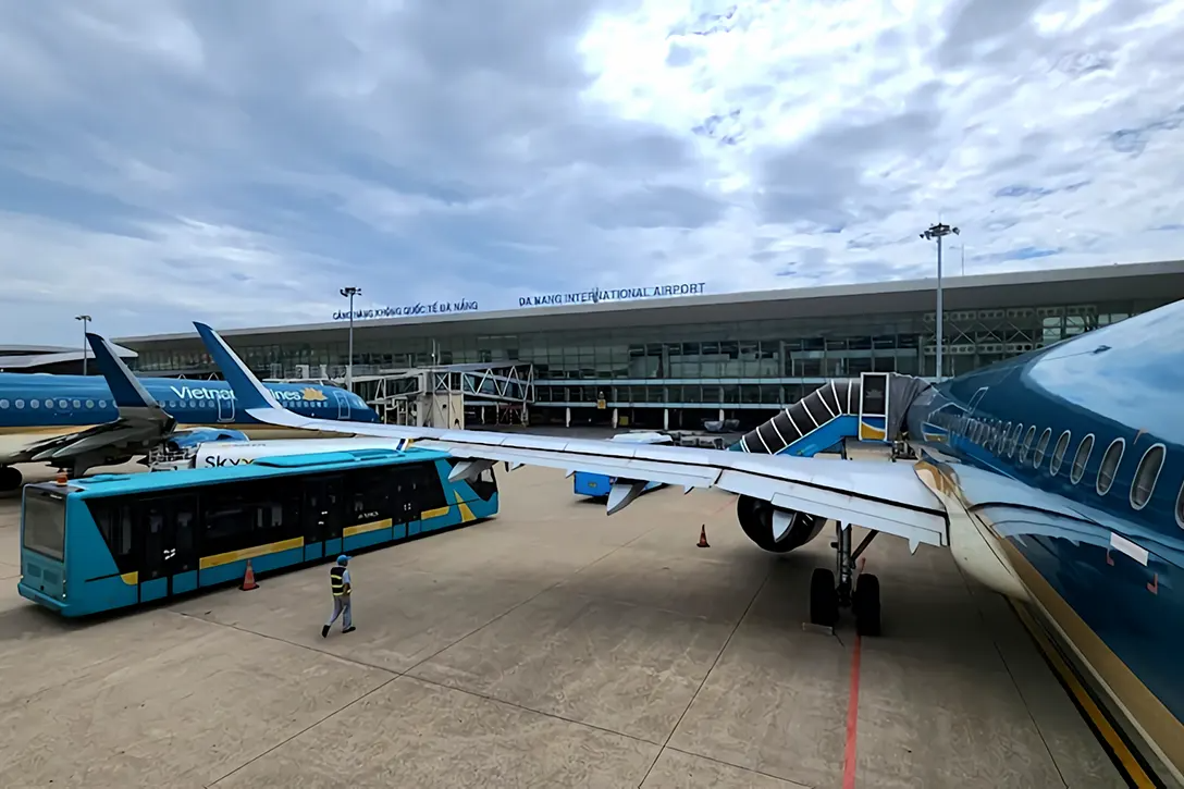 da nang international airport pi
